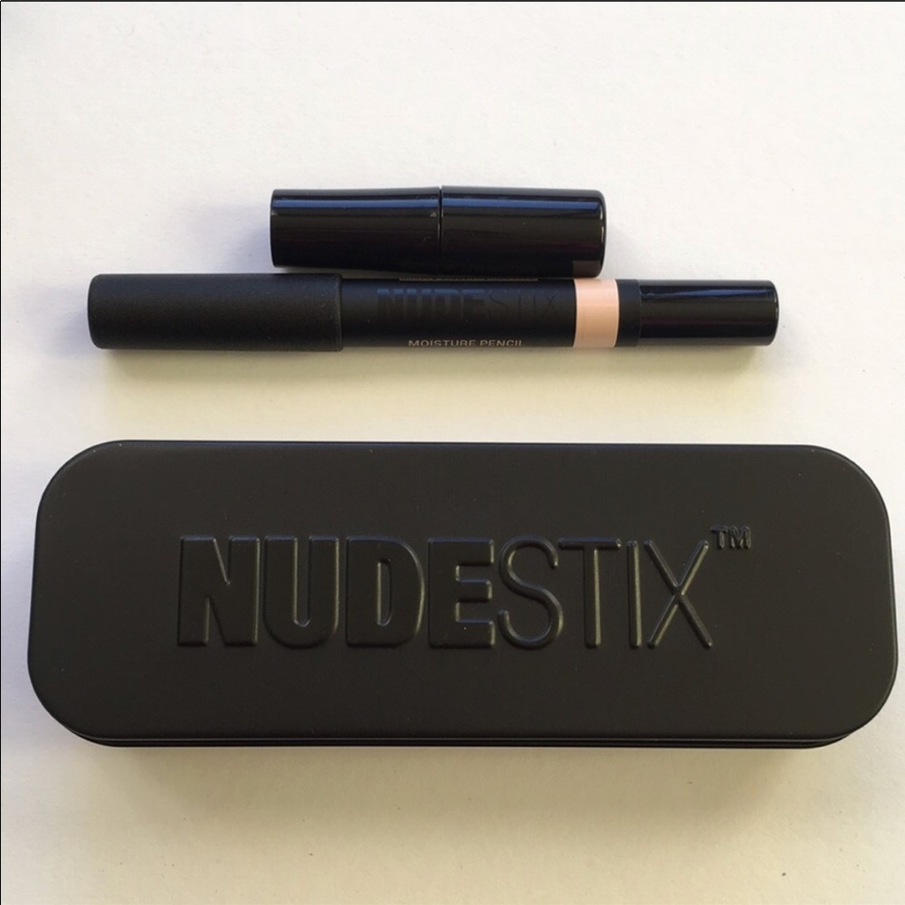 Nudestix Moisture Pencil Crayon with Tin